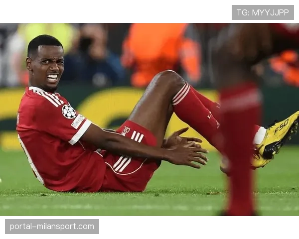 利物浦高位逼抢强度下滑导致防守失序，13轮丢21球暴露体系危机